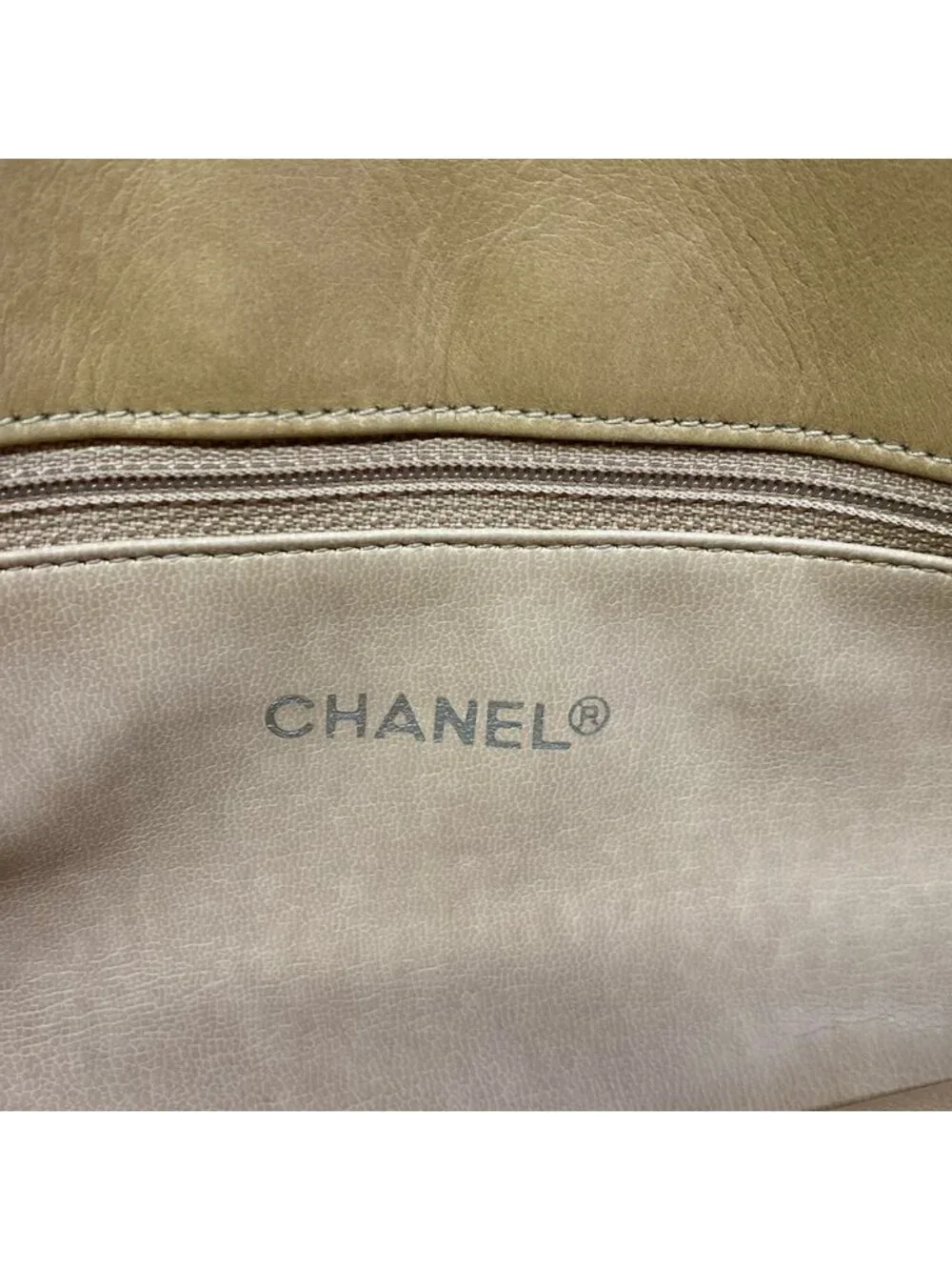 Chanel Shoulder Bag Bicolor Beige Gold Chain Lambskin